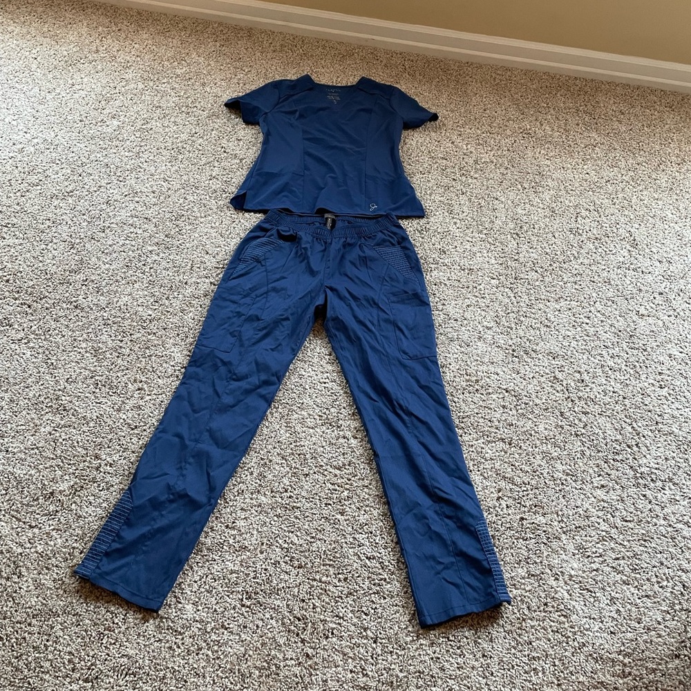 Jaanuu Navy Scrub Set Size S